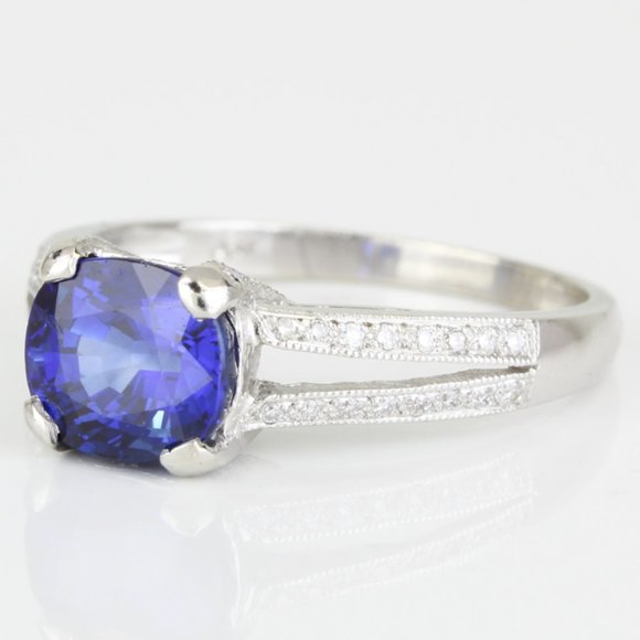 Platinum Ceylon Sapphire & Diamond Bridal Wedding Engagement/ Anniversary Ring - Picture 4 of 9